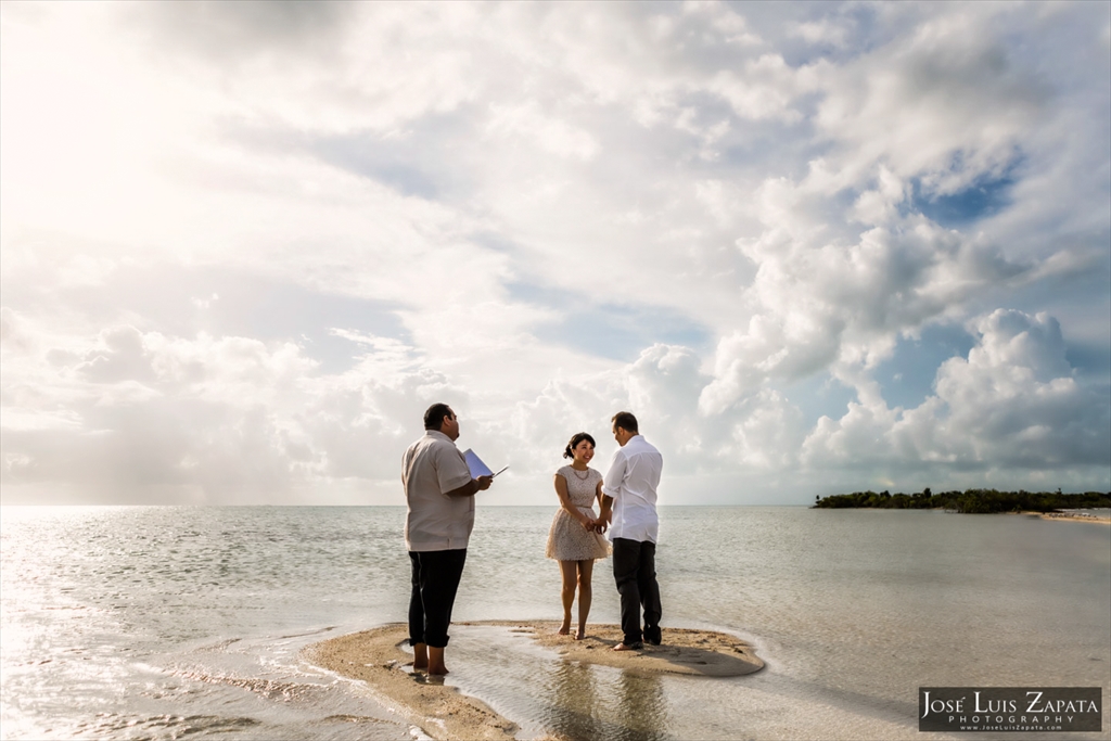 Sandbar Wedding Belize